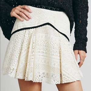 NWOT Free People cream lace skirt - Size 4
